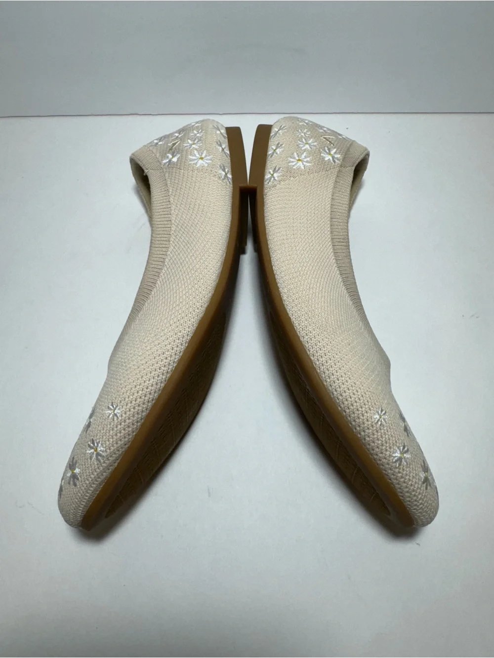 Vivaia Claire Daisy Round Flexible Comfort Old Money Knit Breathable Flats Sz 8